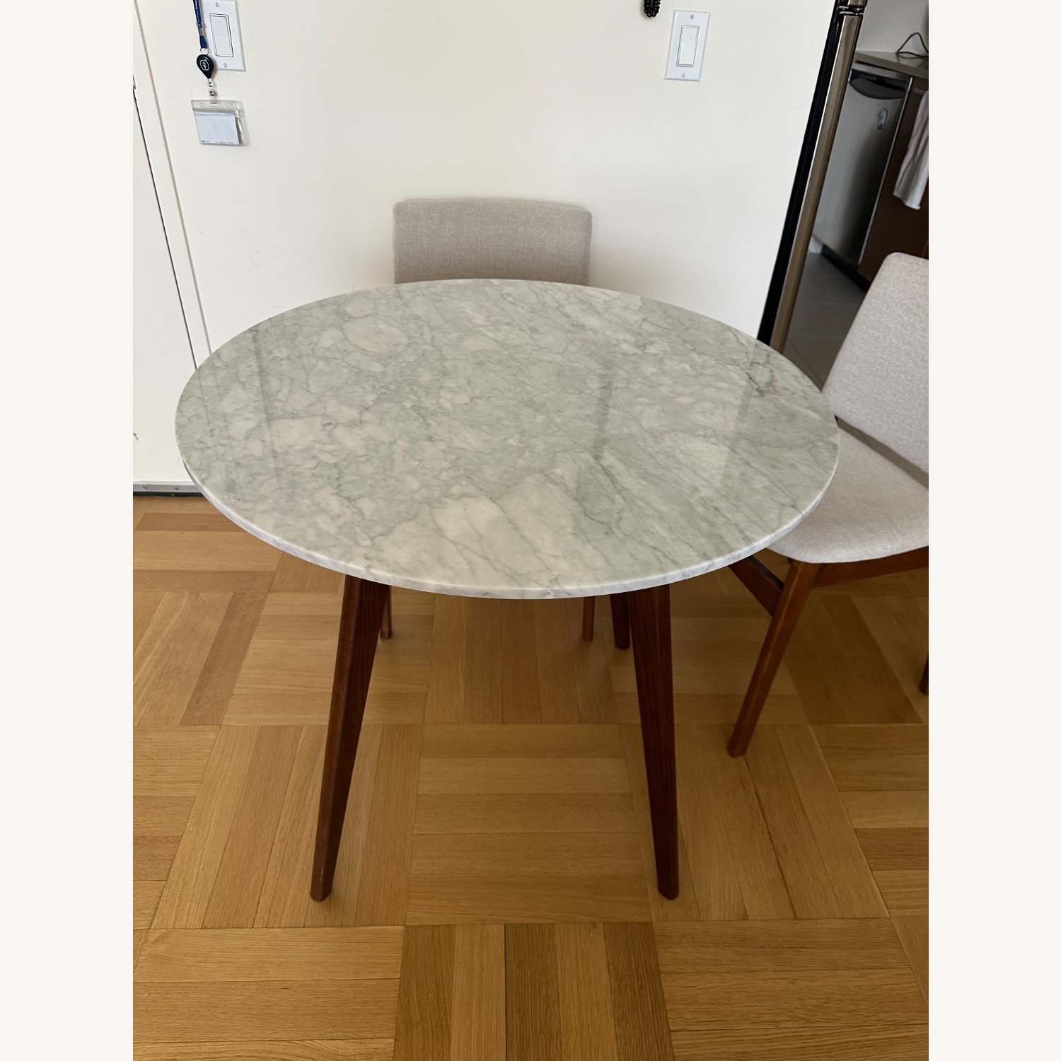 Article Mara Dining Tavle  - image-1