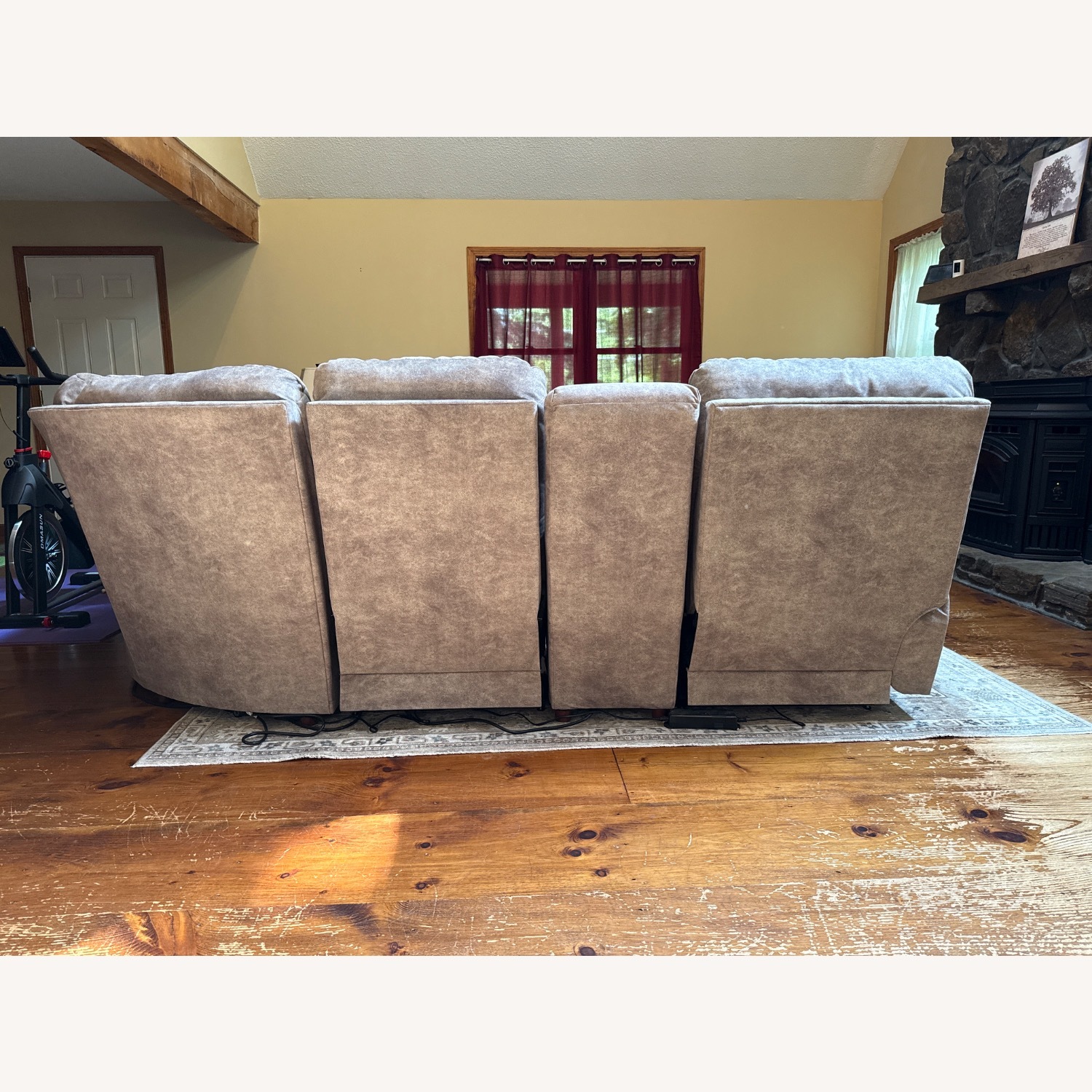La-z-Boy James Sectional - image-4