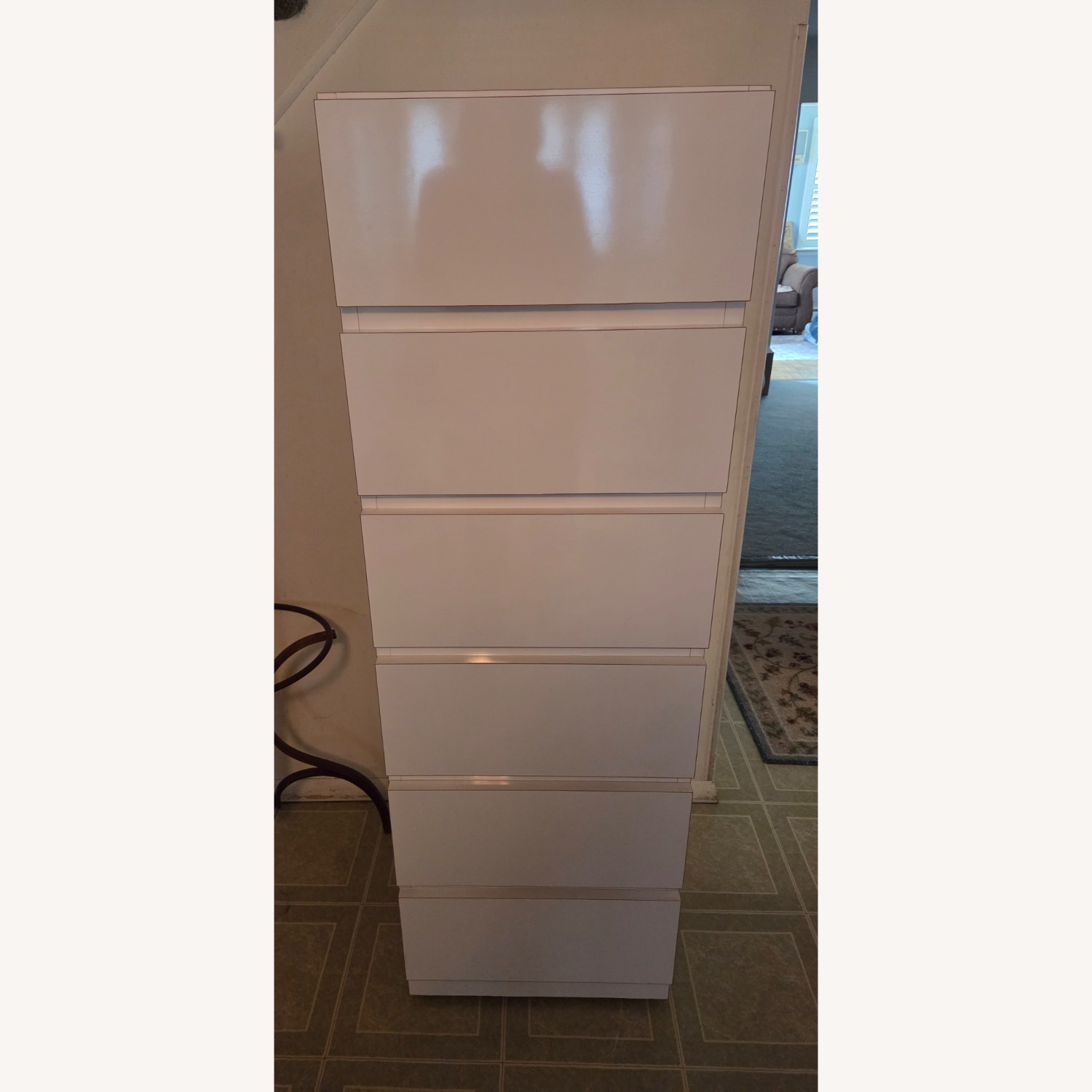 6 Drawer Chest - image-1