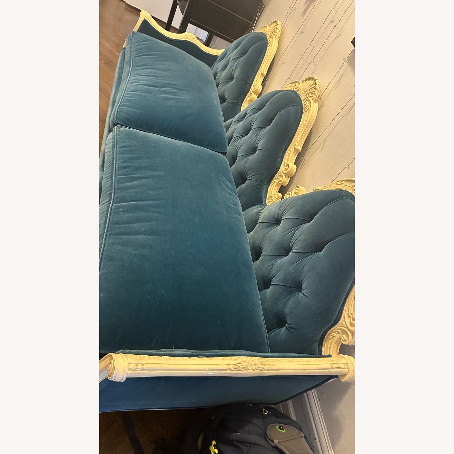 Vintage Couch - image-4