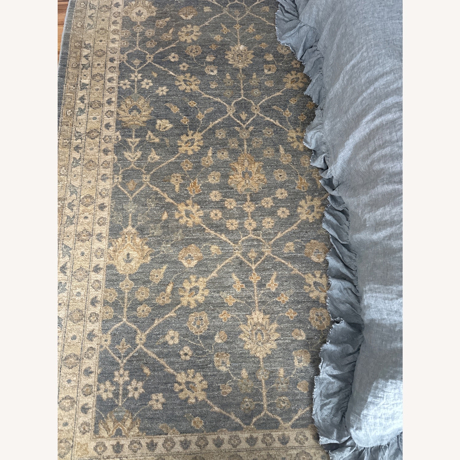 Loloi Majestic MM-11 Area Rug - image-4