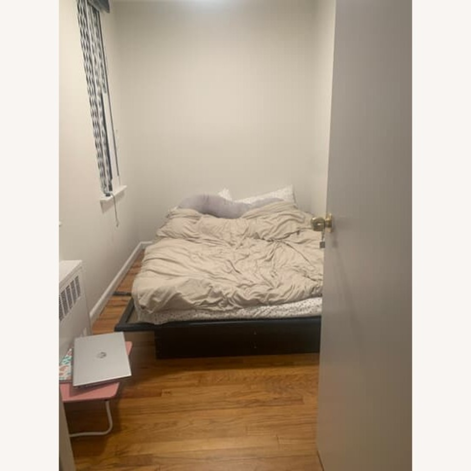 Step One Platform Bed - image-1