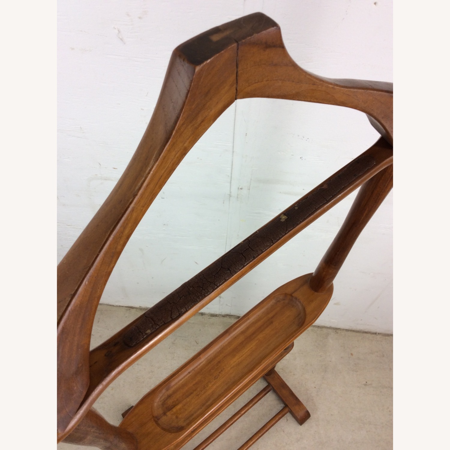 MCM Wood Gentleman's Valet with Accessory Dish - image-16