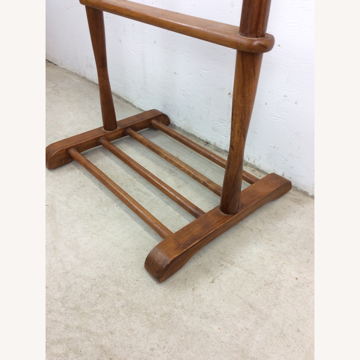 MCM Wood Gentleman's Valet with Accessory Dish - image-13