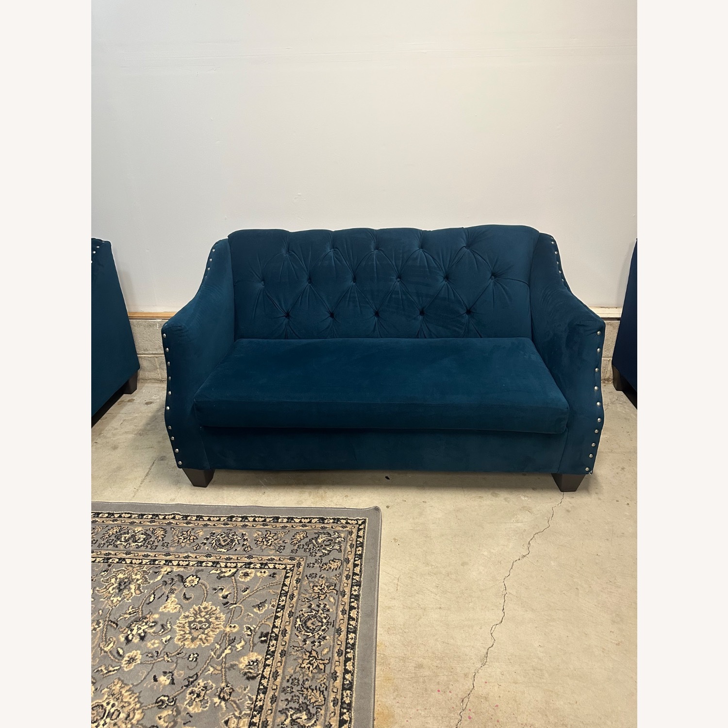 Raymour & Flanigan Loveseat - image-2