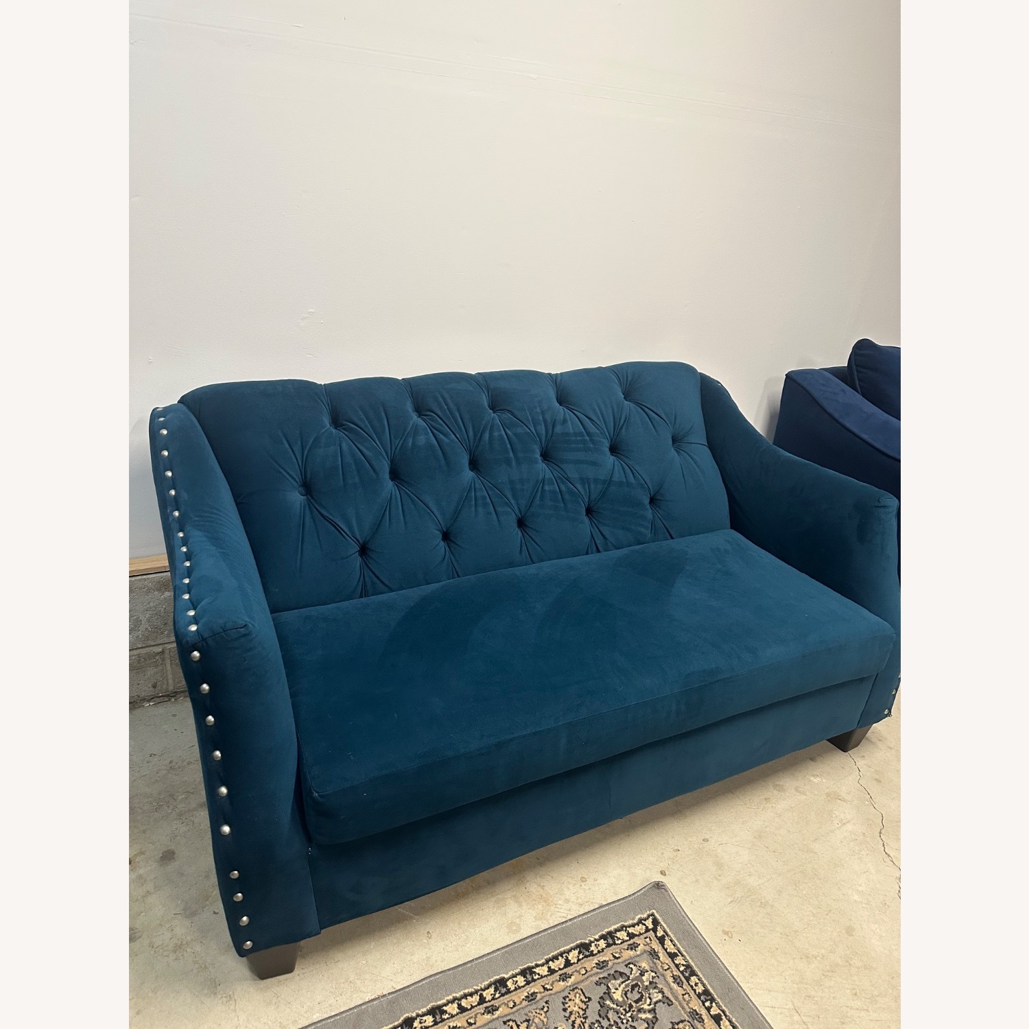 Raymour & Flanigan Loveseat - image-3
