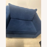 Raymour & Flanigan Blueseat Loveseat