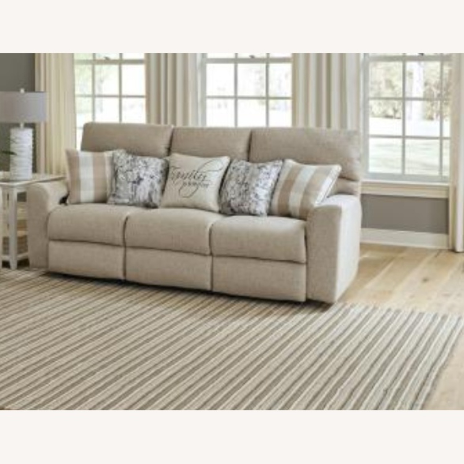 Catnapper Power Reclining Sofa - image-9