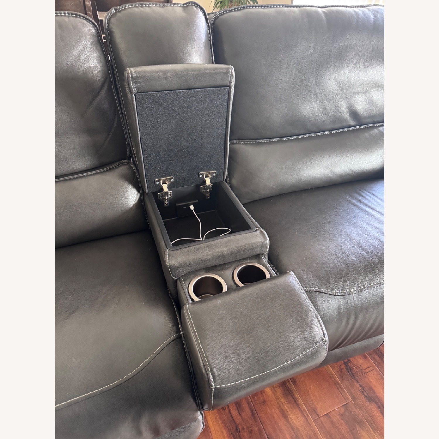 TV Recliners  - image-6