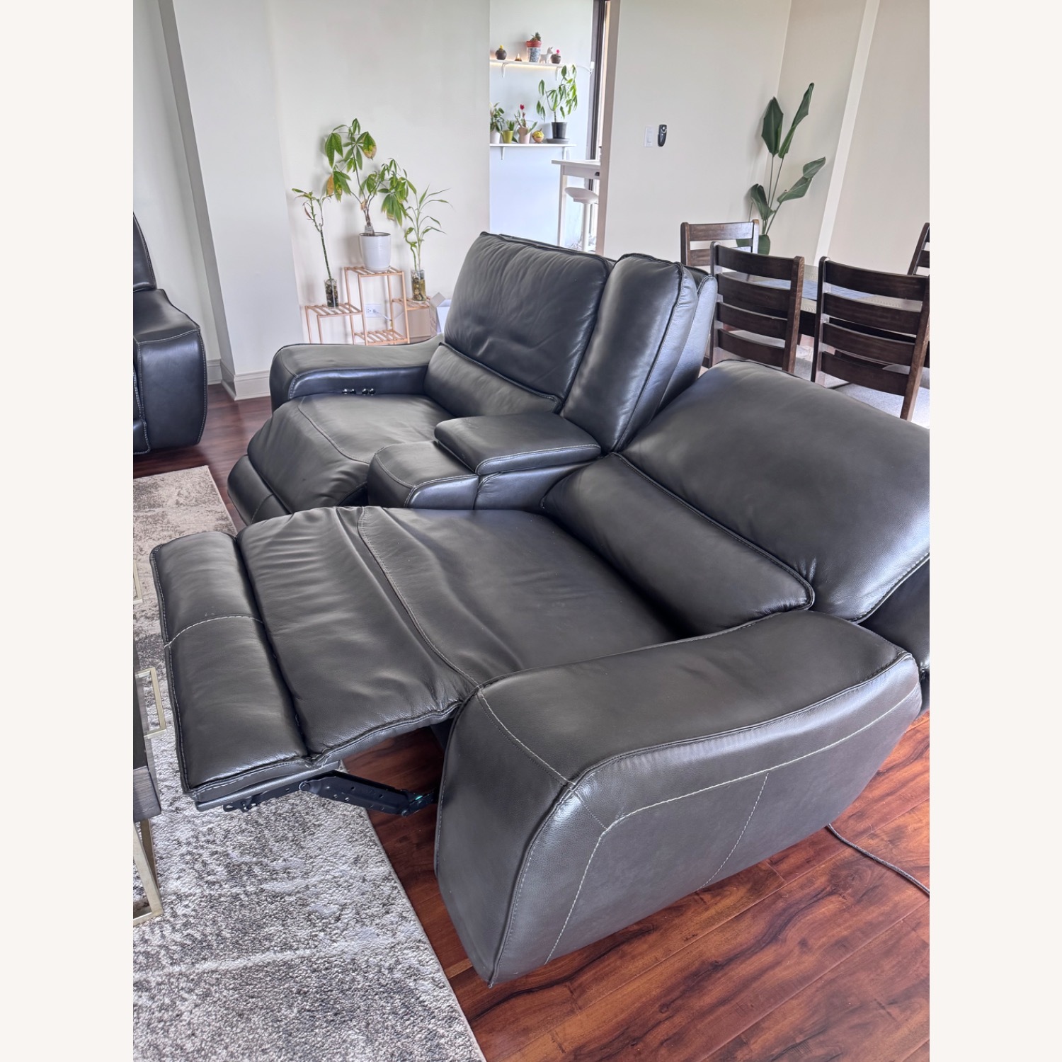 TV Recliners  - image-8