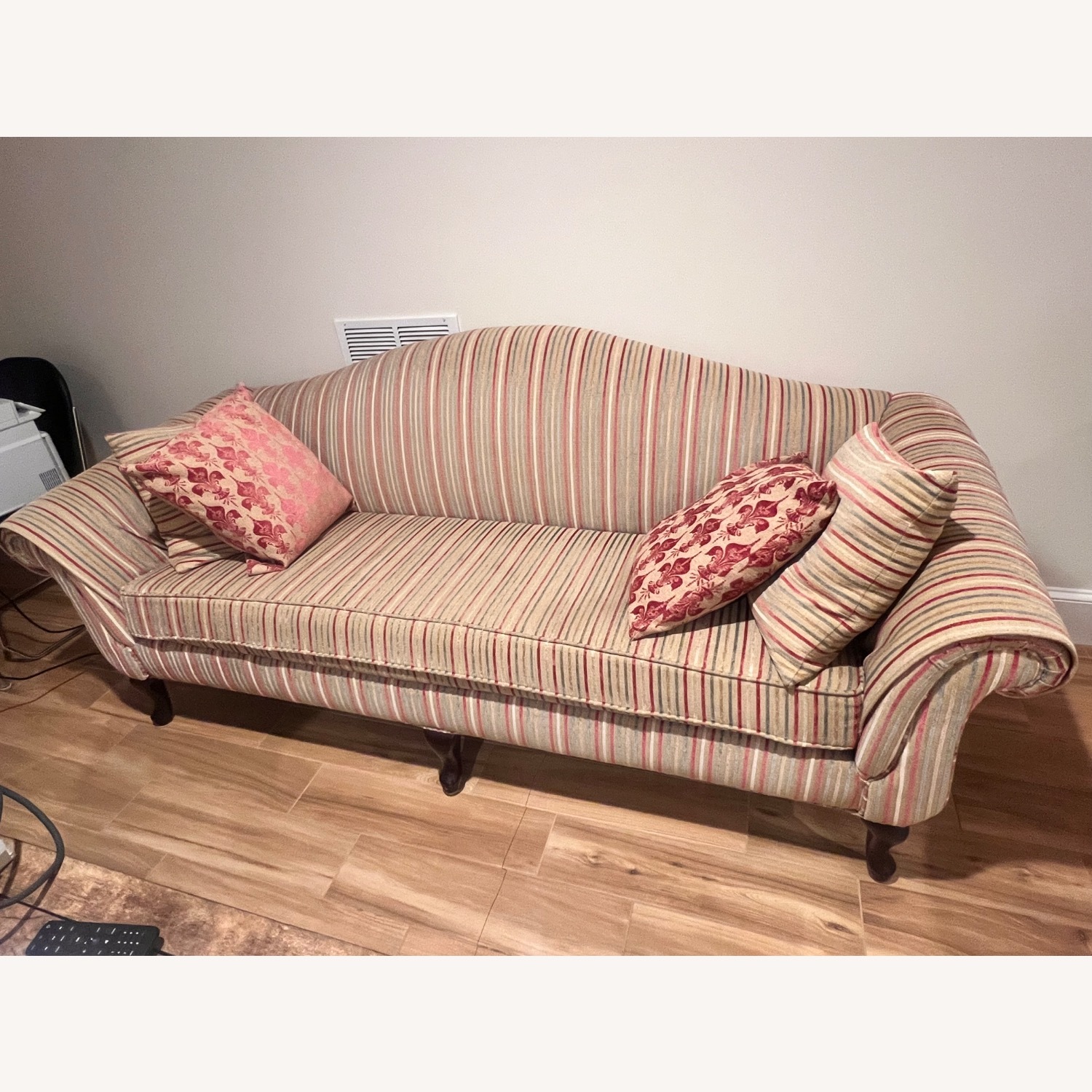Antique 2 Seater Sofa (Pillows Included) - image-2