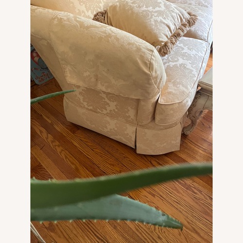 Used Thomasville Sofa for sale on AptDeco