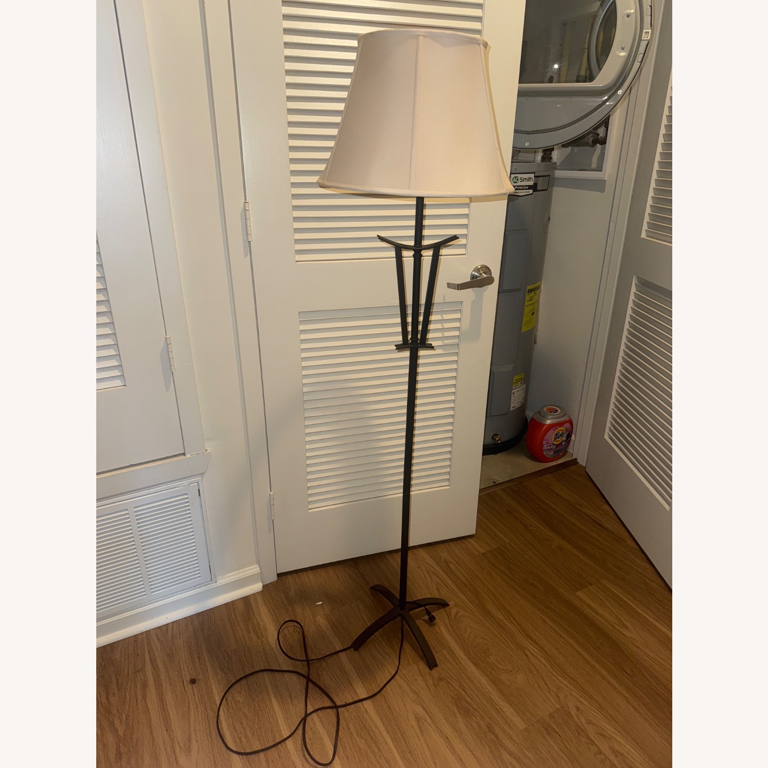 Metal Frame Floor Lamp - image-1