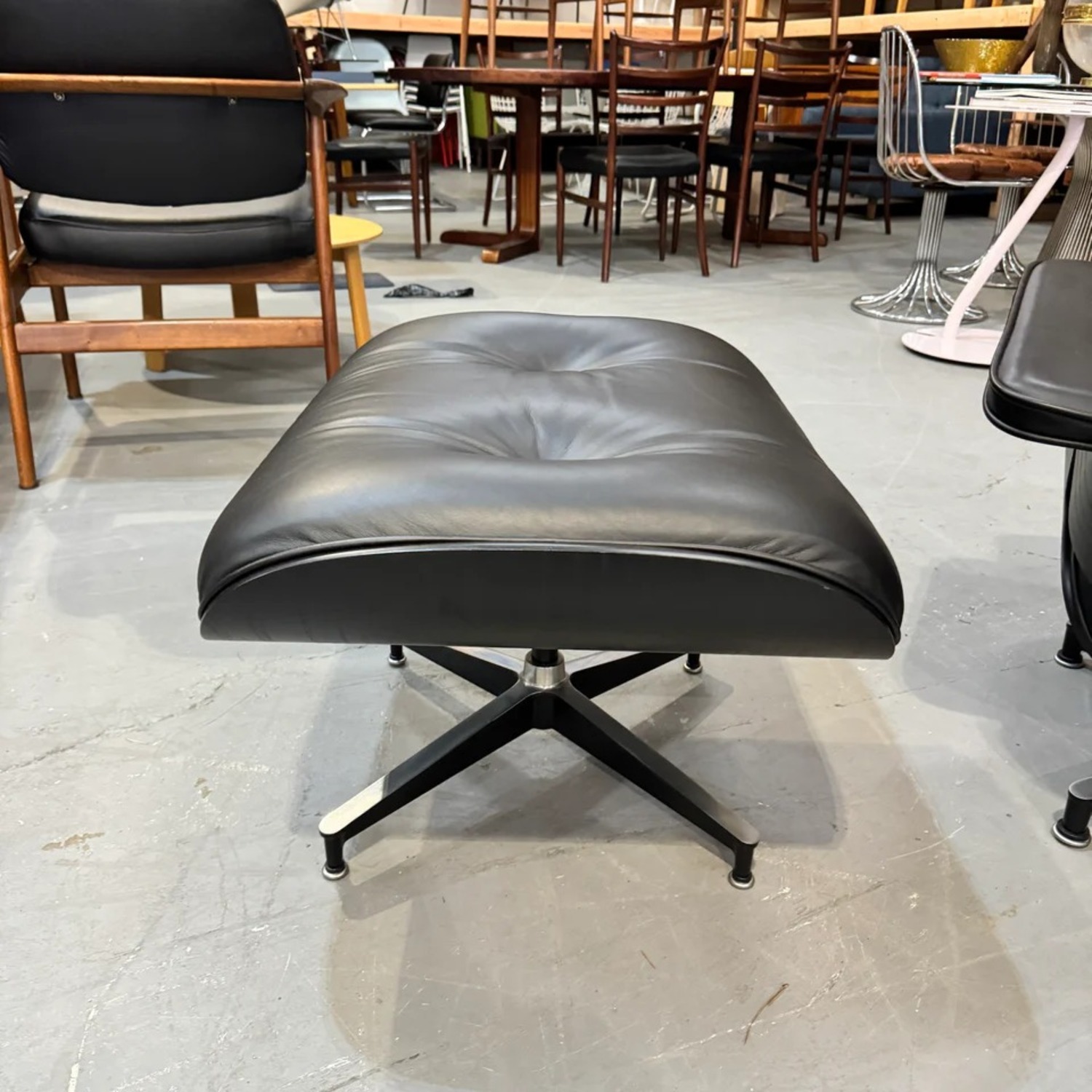 1950s Herman Miller Eames Lounge Chair & Ottoman - image-5