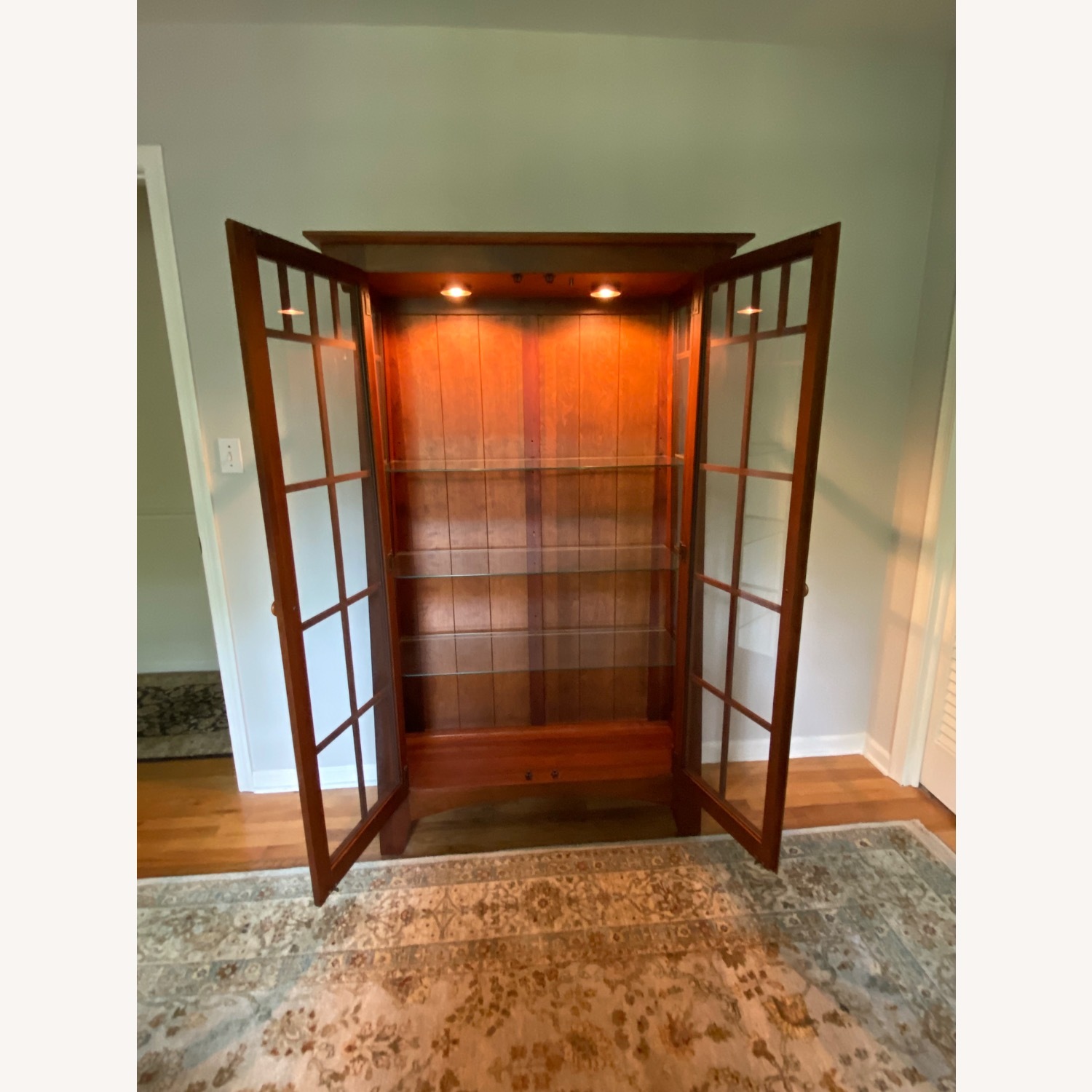 Ethan Allen American Impressions Curio Cabinet - image-4