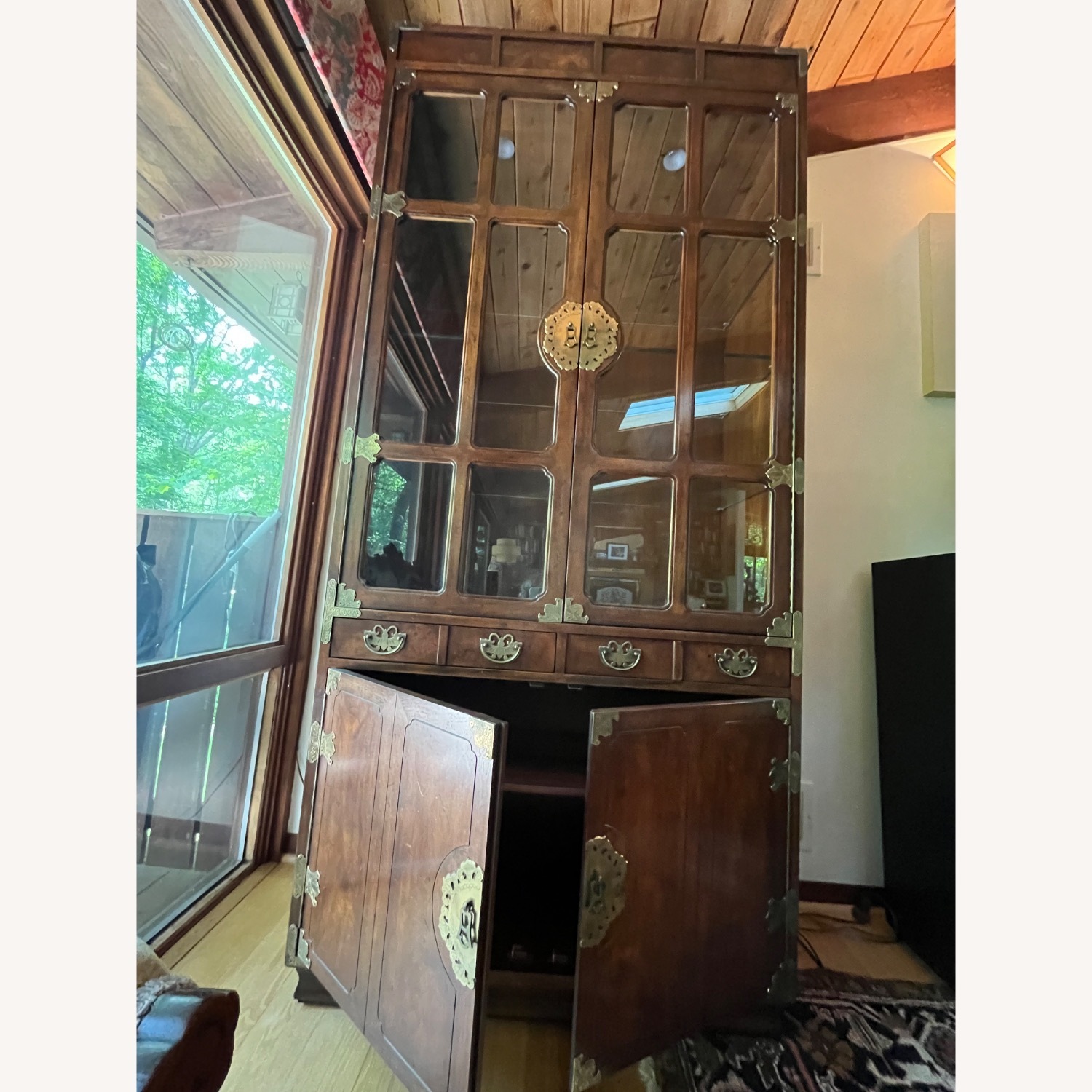 Henredon Asian Inspired China Cabinet - image-7