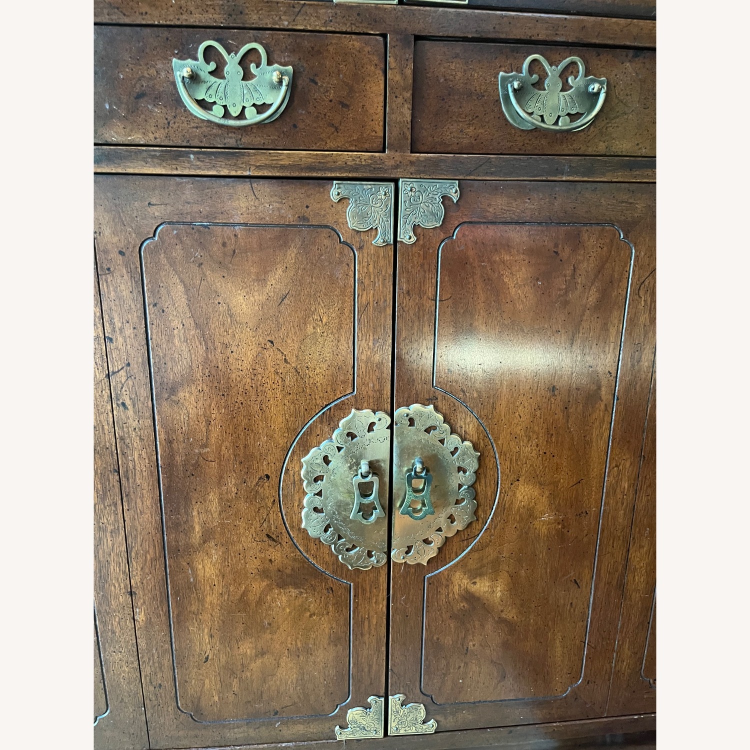 Henredon Asian Inspired China Cabinet - image-5