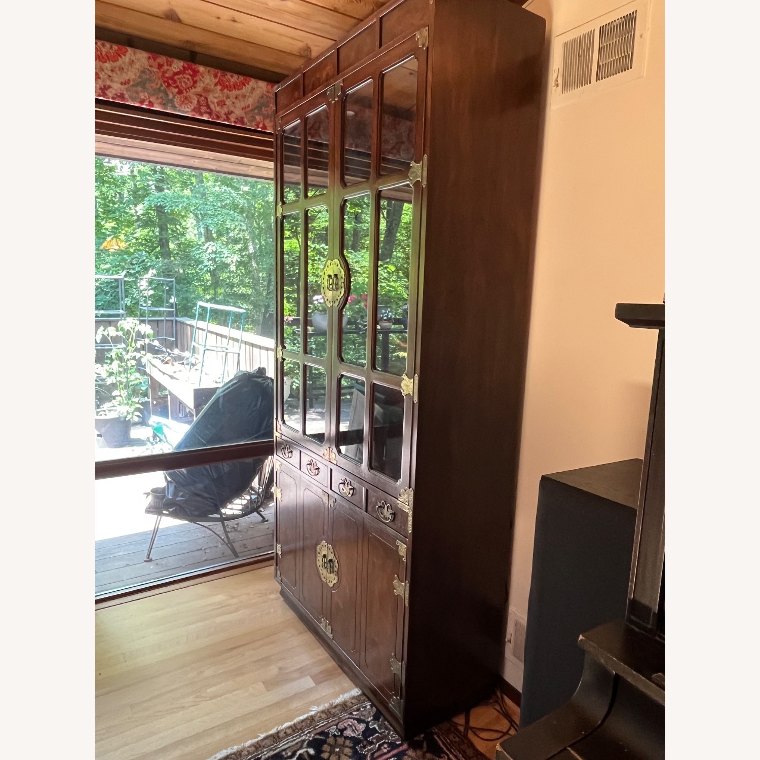Henredon Asian Inspired China Cabinet - image-3