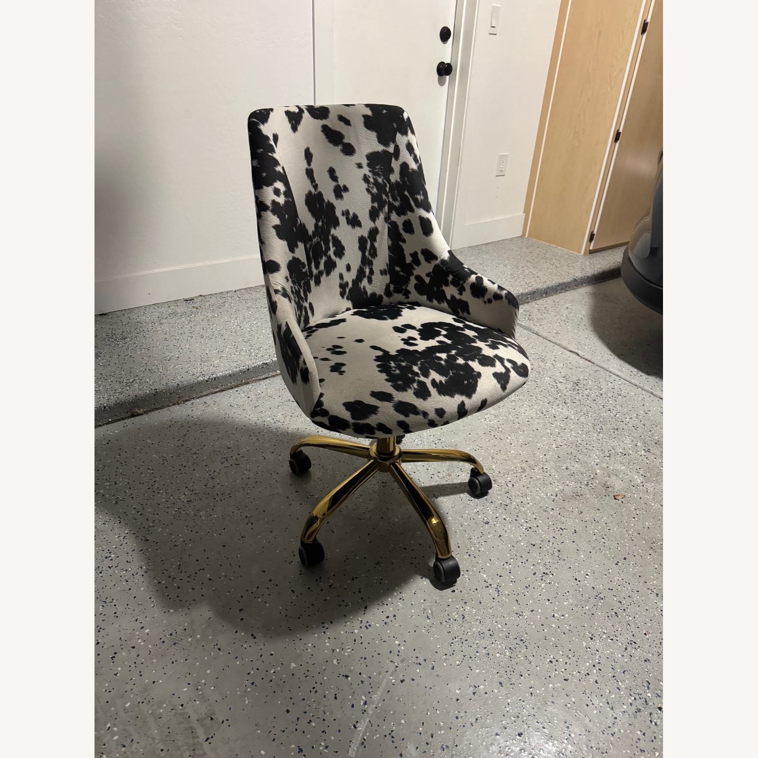 Fun Cowprint Swivel Chair for Your Home Office - image-2