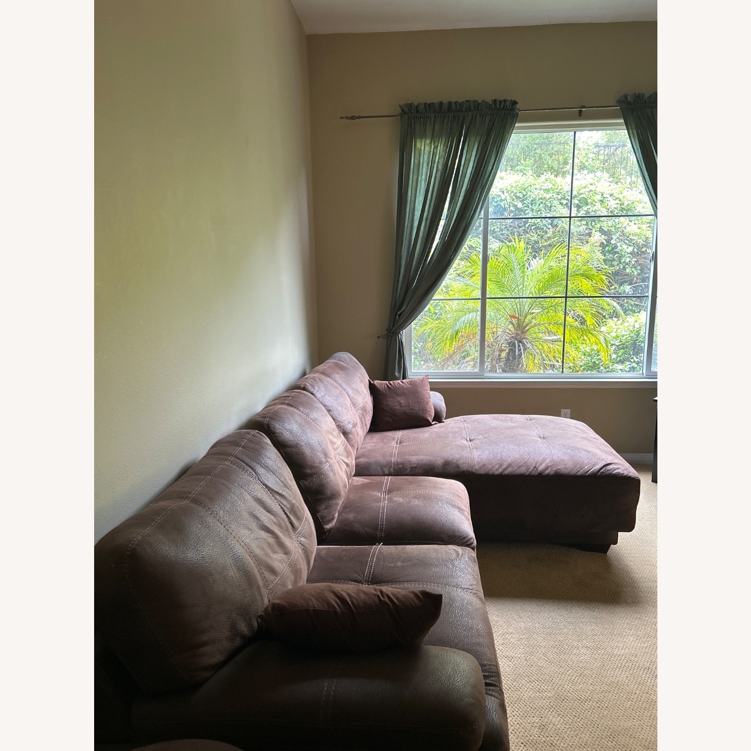 Sectional Couch  - image-3