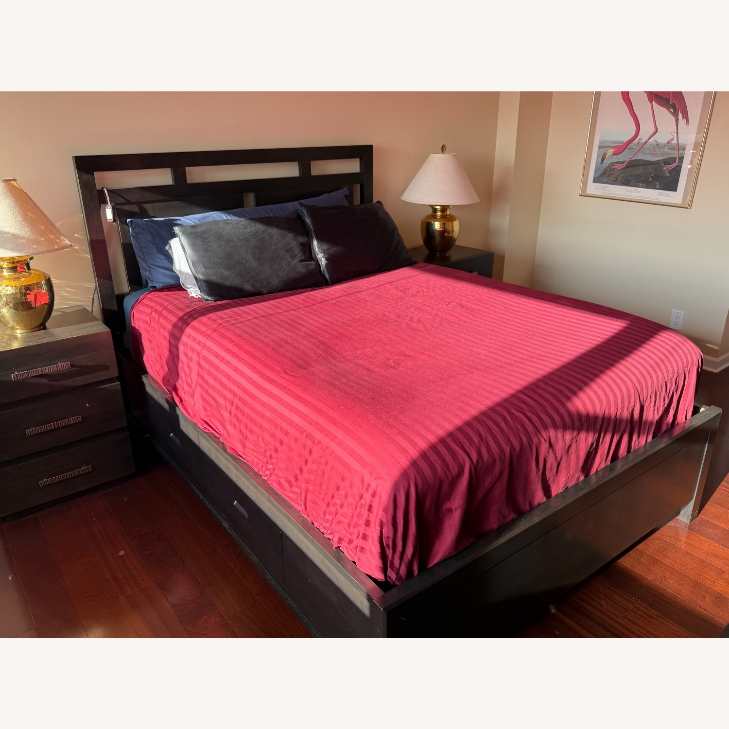 Solid Wood Queen-size Platform Bed - image-3