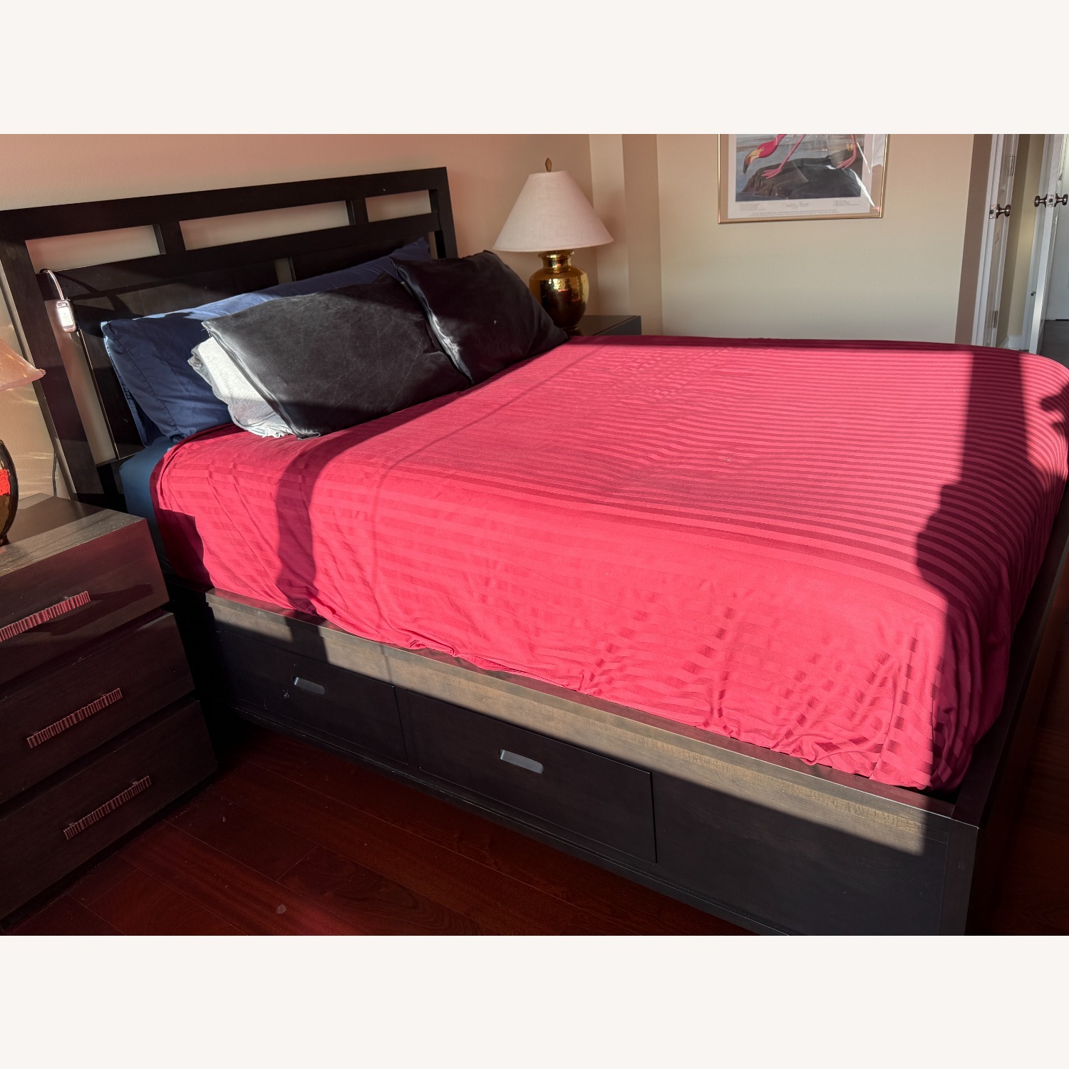 Solid Wood Queen-size Platform Bed - image-2
