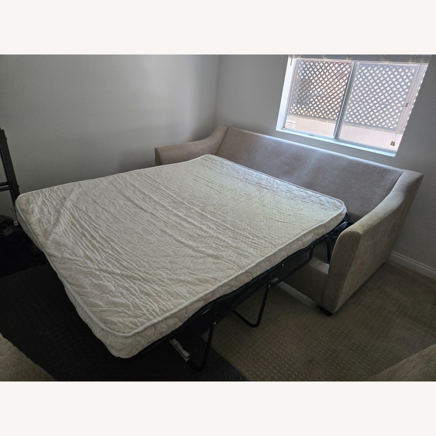 97" Queen Memory Foam Sleeper Sofa Bed - image-3