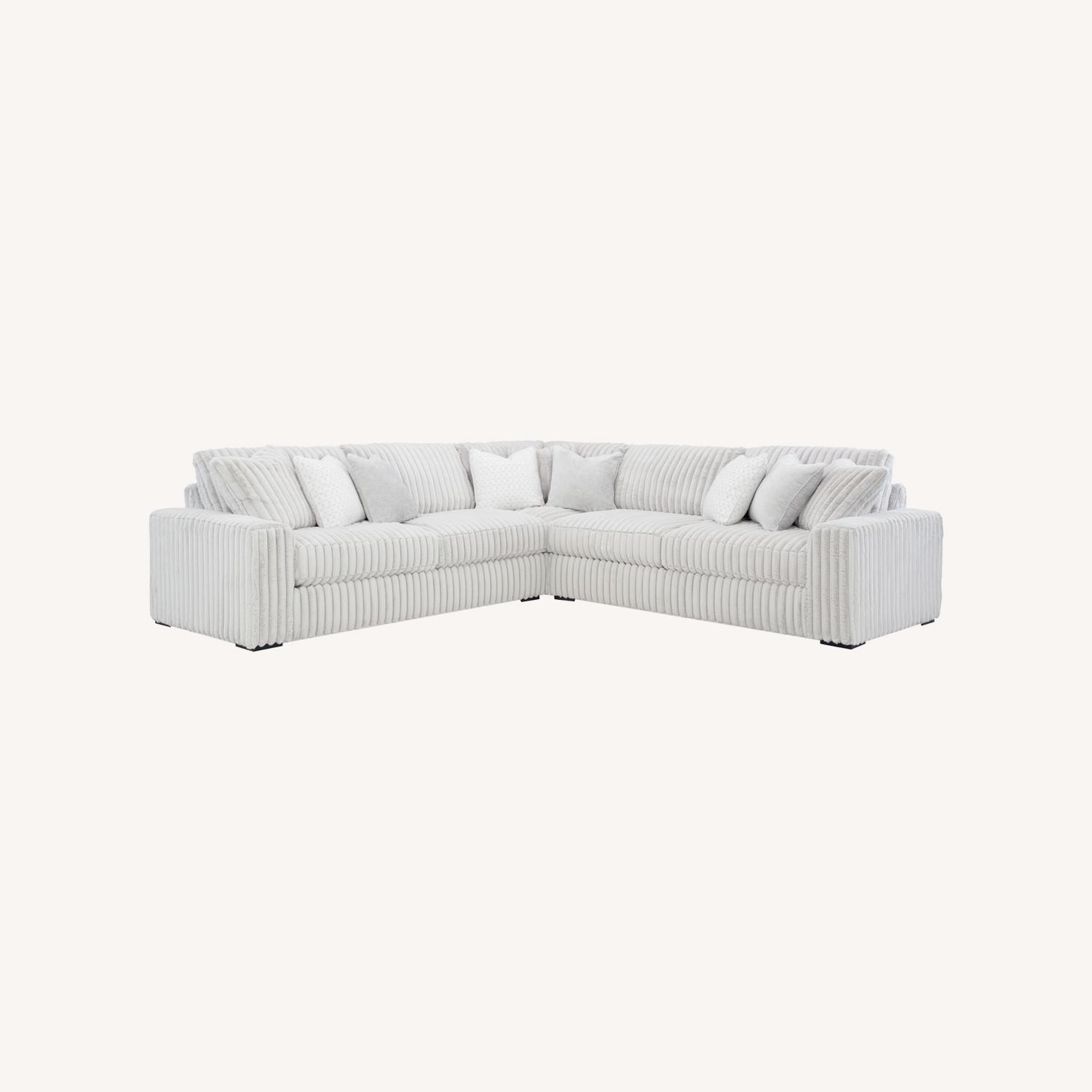 Stupendous Cozy Light Grey 3-piece Sectional Sofa - image-0