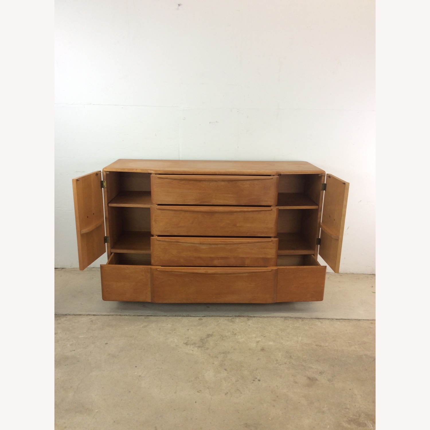 Mid Century Credenza by Heywood Wakefield - image-14