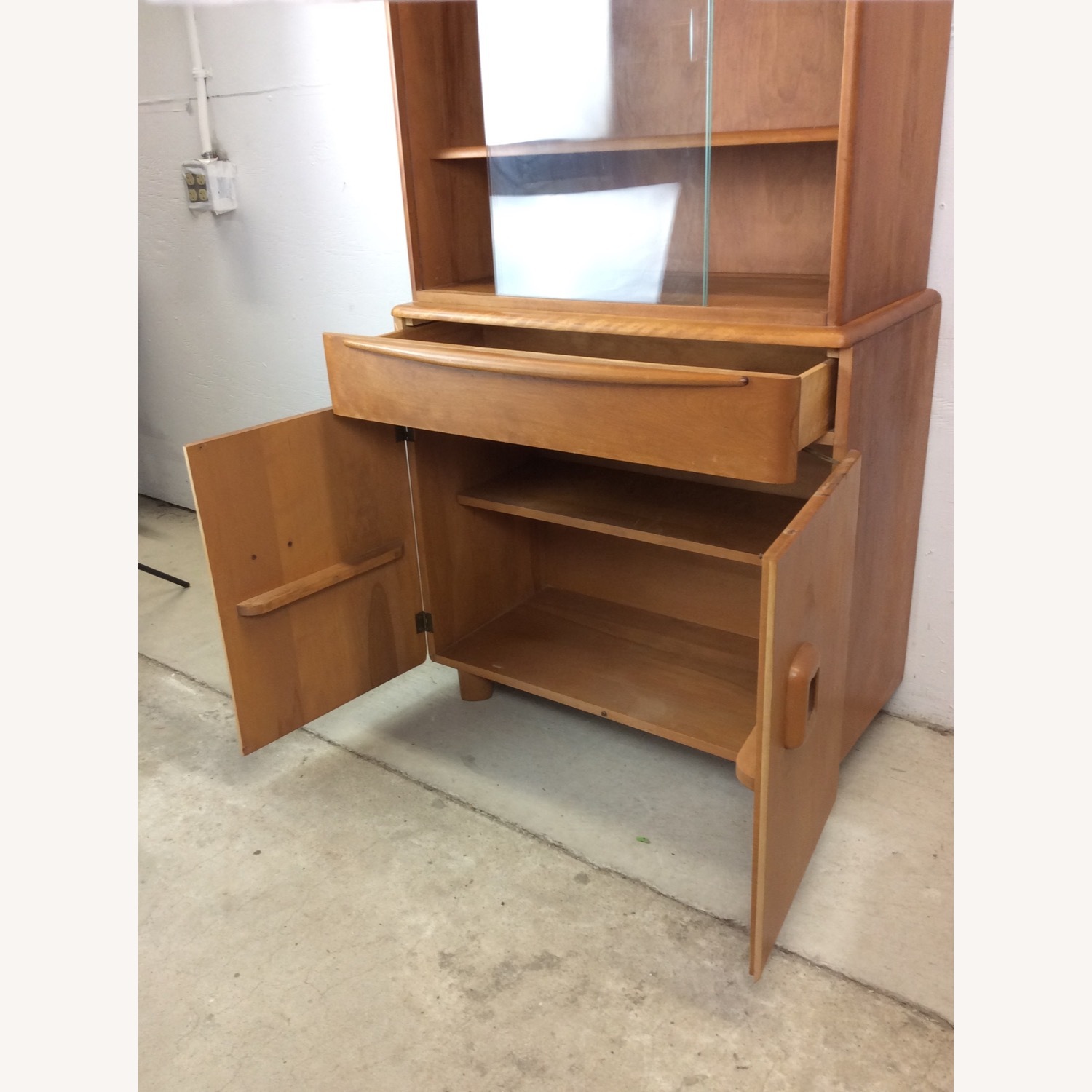 Mid Century Compact Cabinet by Heywood Wakefield - image-10