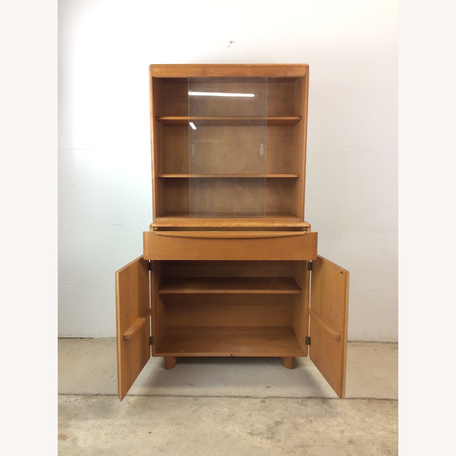 Mid Century Compact Cabinet by Heywood Wakefield - image-9