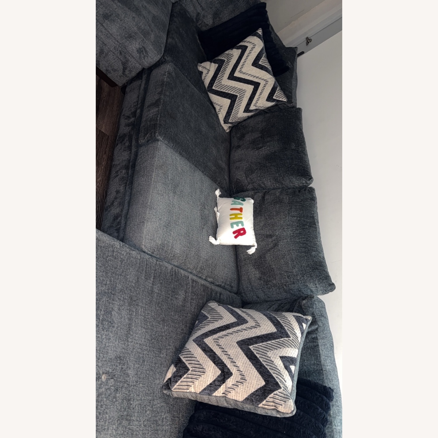 Howard Elliott Sectional - image-8