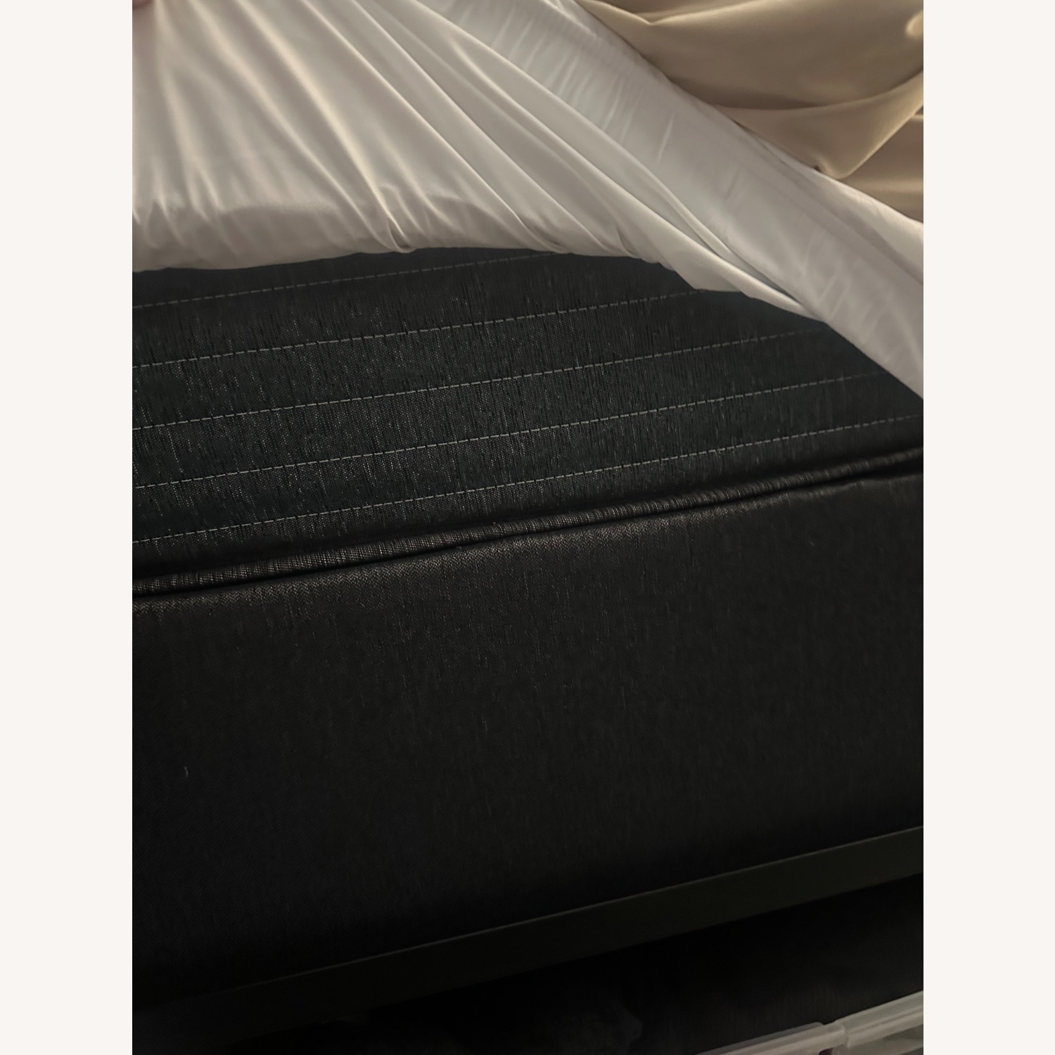 Queen Size Bed - image-1