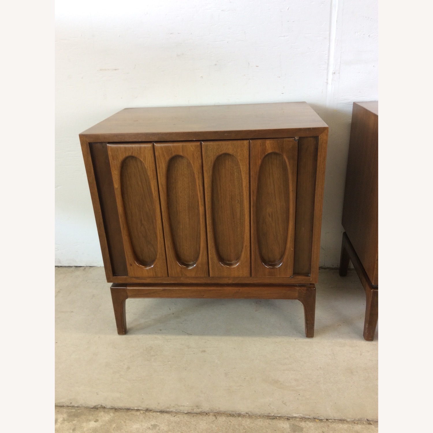 Pair of Mid Century Modern Nightstands in Walnut - image-2
