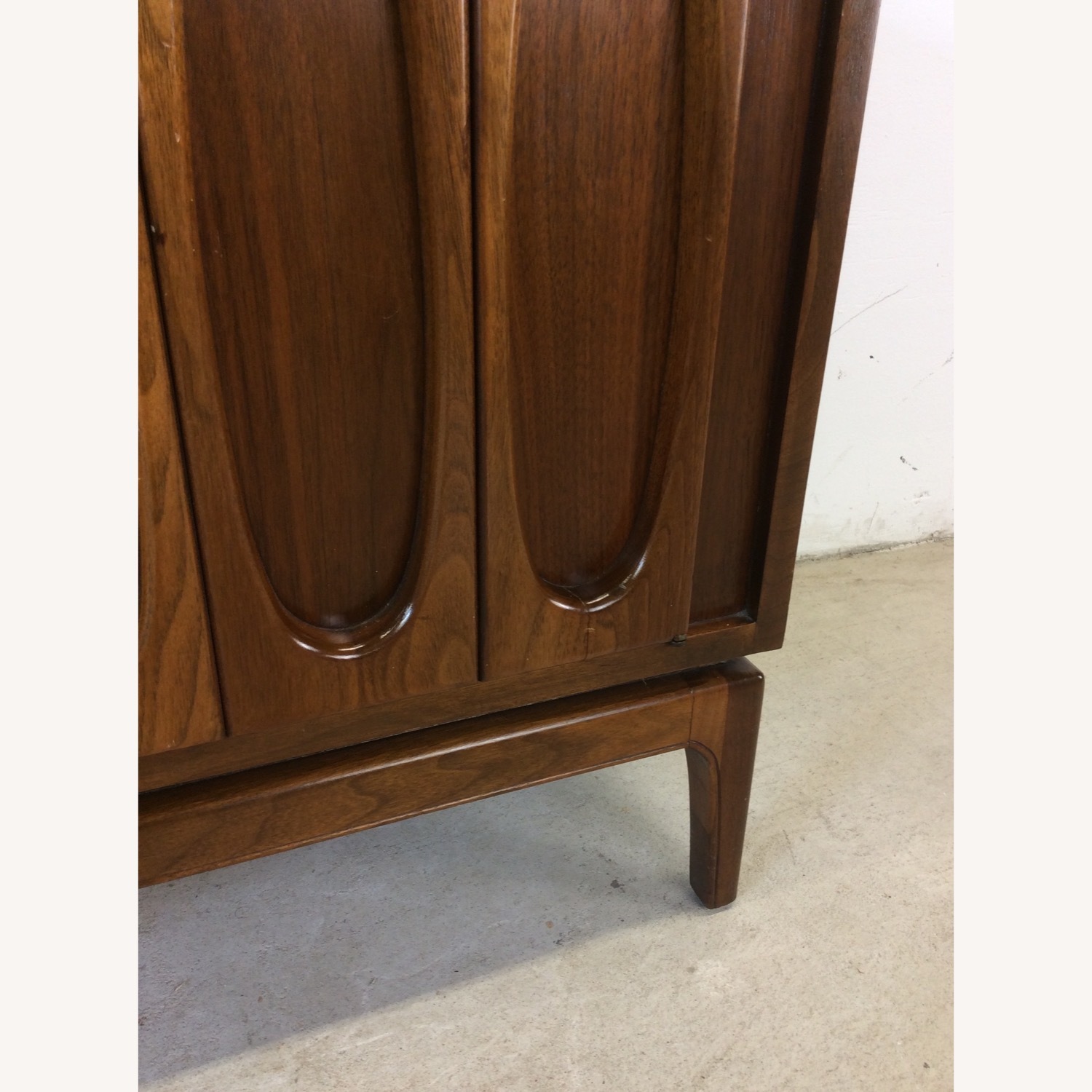 Pair of Mid Century Modern Nightstands in Walnut - image-16