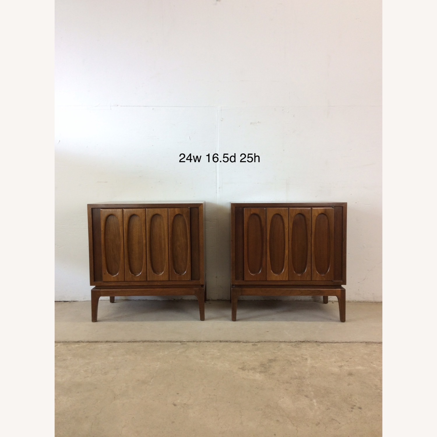 Pair of Mid Century Modern Nightstands in Walnut - image-24