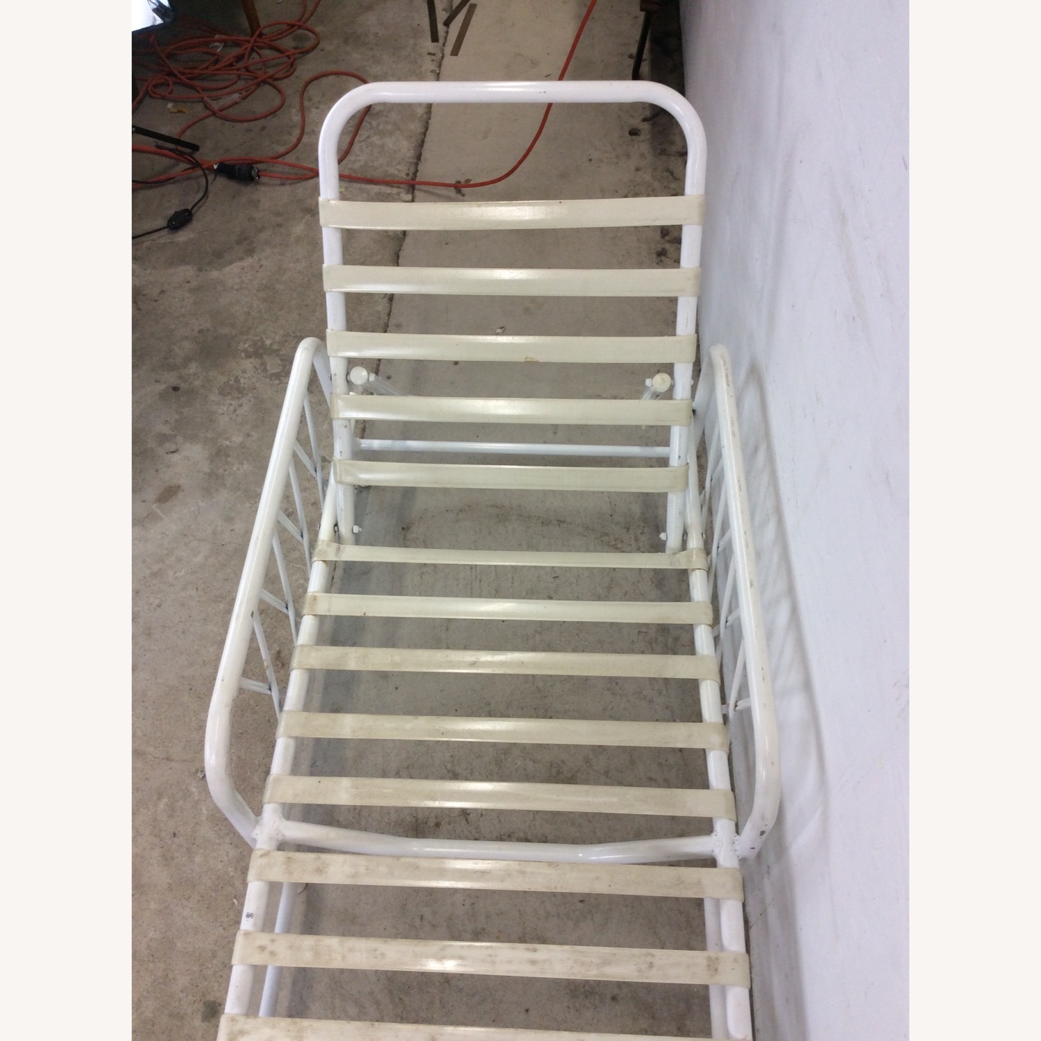 Vintage Outdoor Patio Adjustable Aluminum Lounger - image-21