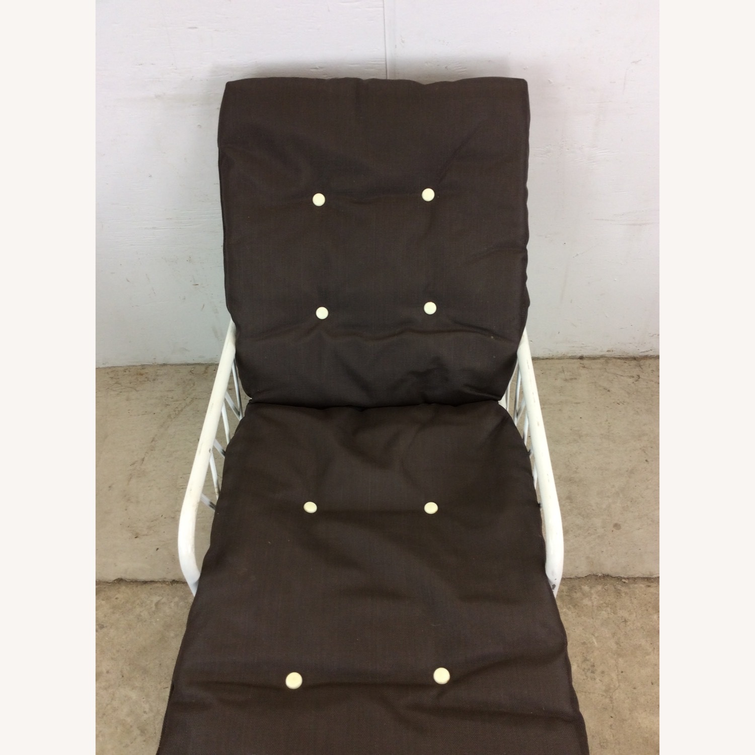 Vintage Outdoor Patio Adjustable Aluminum Lounger - image-6