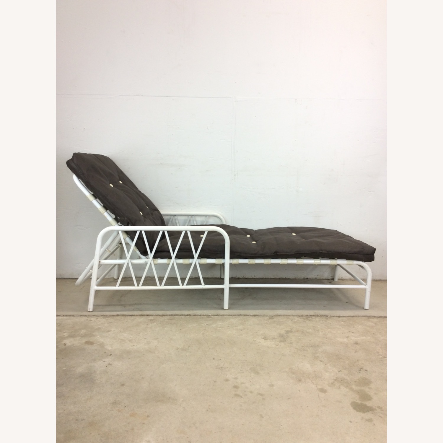 Vintage Outdoor Patio Adjustable Aluminum Lounger - image-16