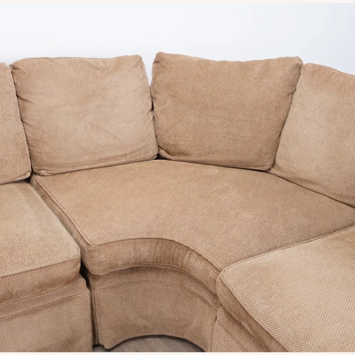 Henredon Custom Folio Collection Sectional Sofa - image-2