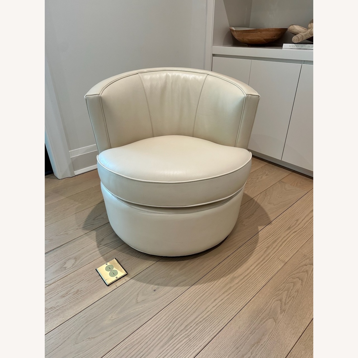 Room&Board Otis Leather Swivel Chair - image-8
