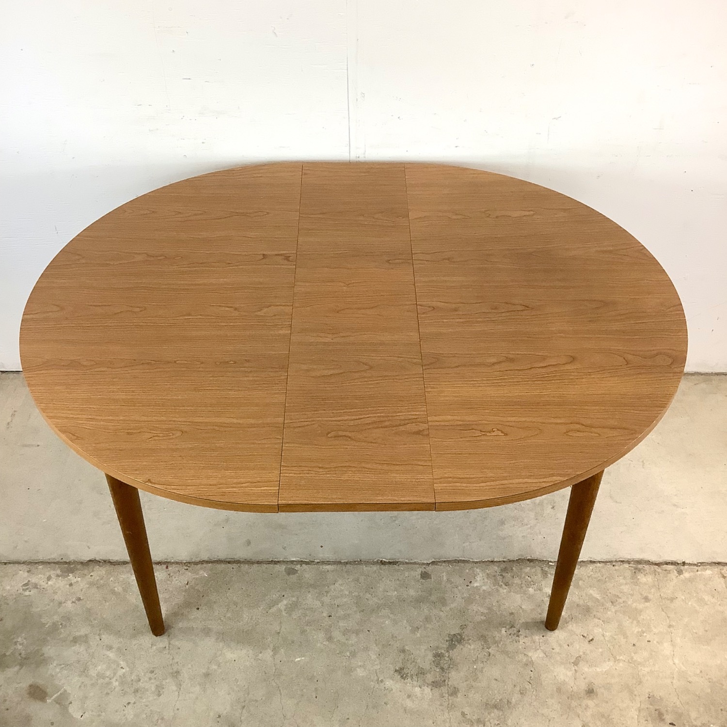 Mid-Century Round Dining Table W Leaf - image-2