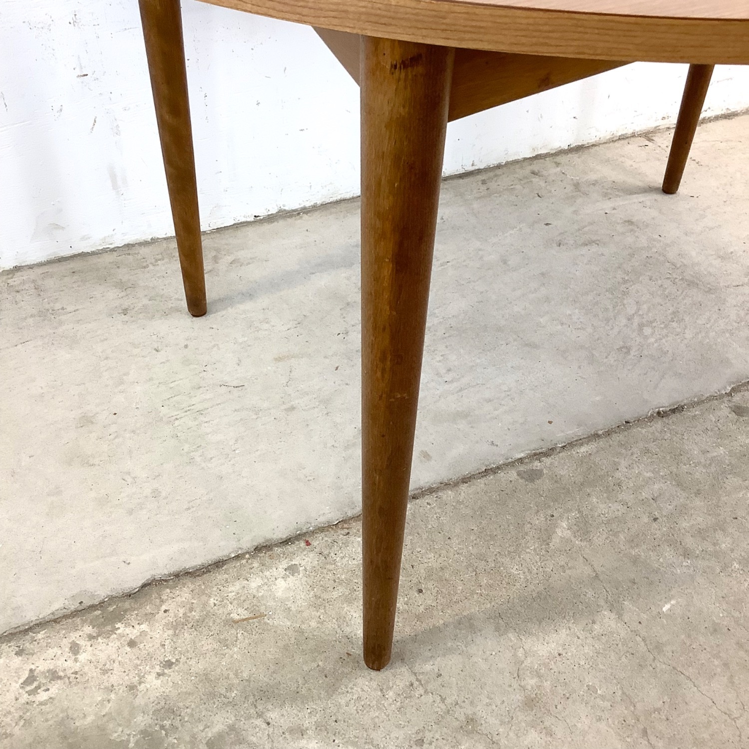 Mid-Century Round Dining Table W Leaf - image-11