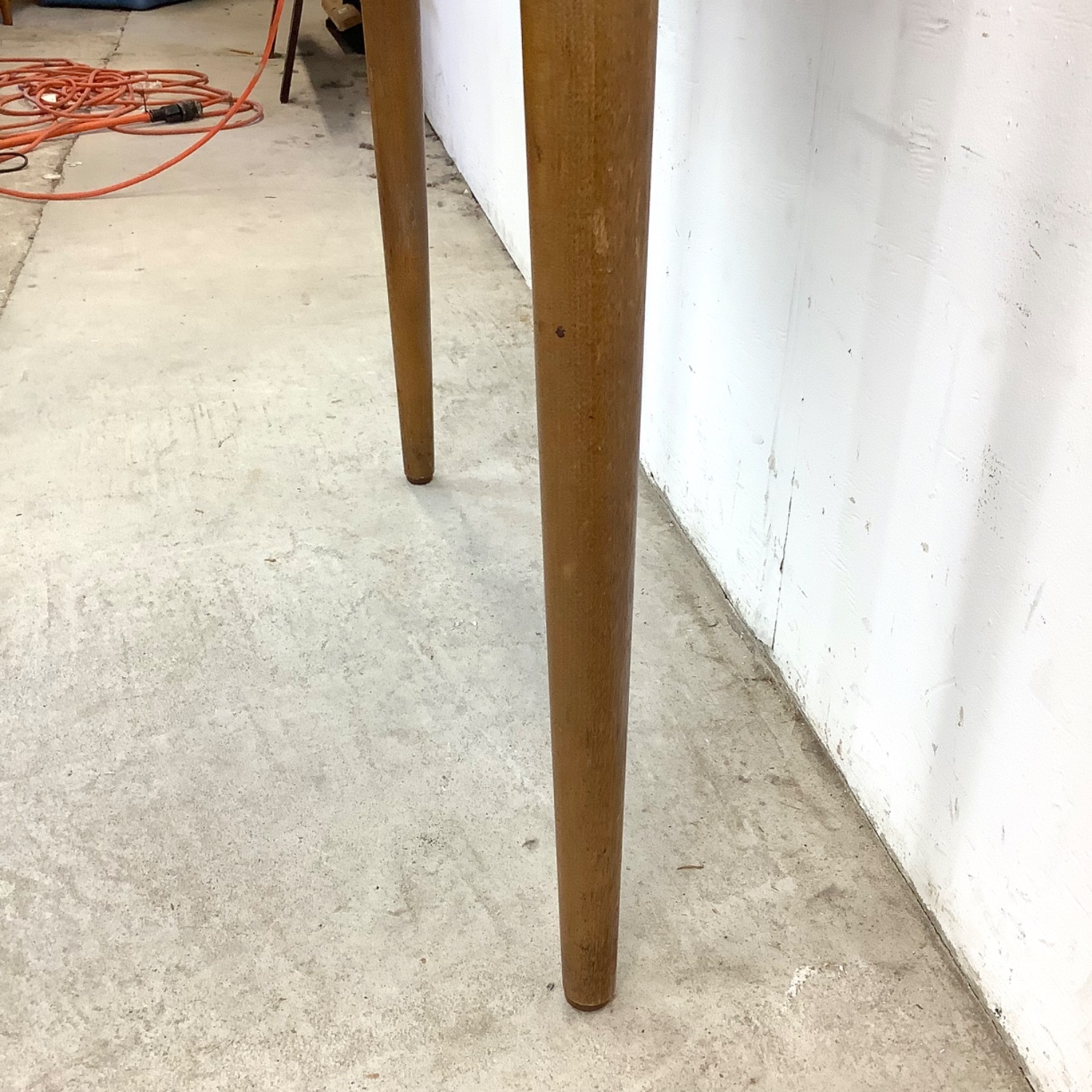 Mid-Century Round Dining Table W Leaf - image-14