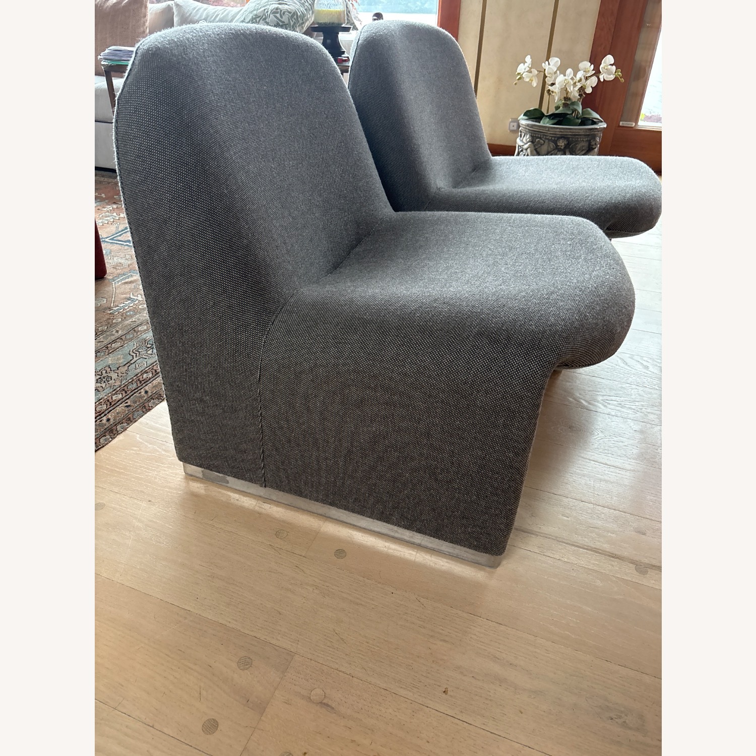 Impeccable Vintage Chairs - image-8