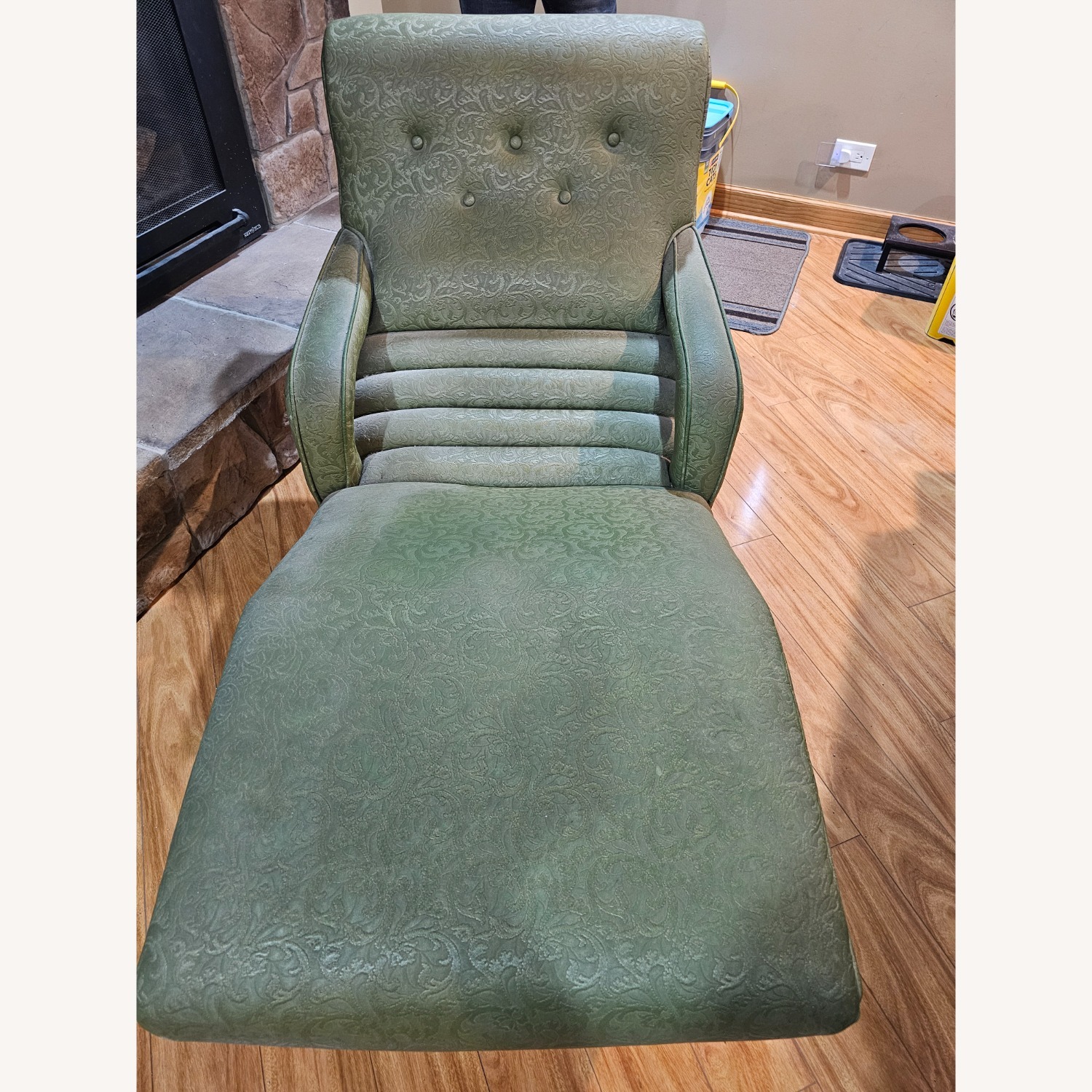 Vintage Contour Chaise Lounge  - image-10