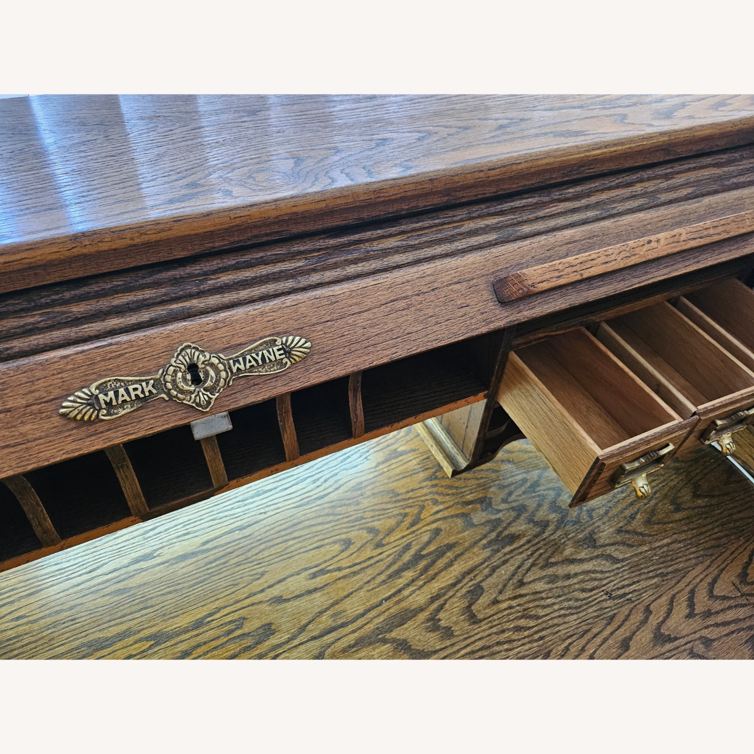 Mark Wayne Roll Top Desk - image-10