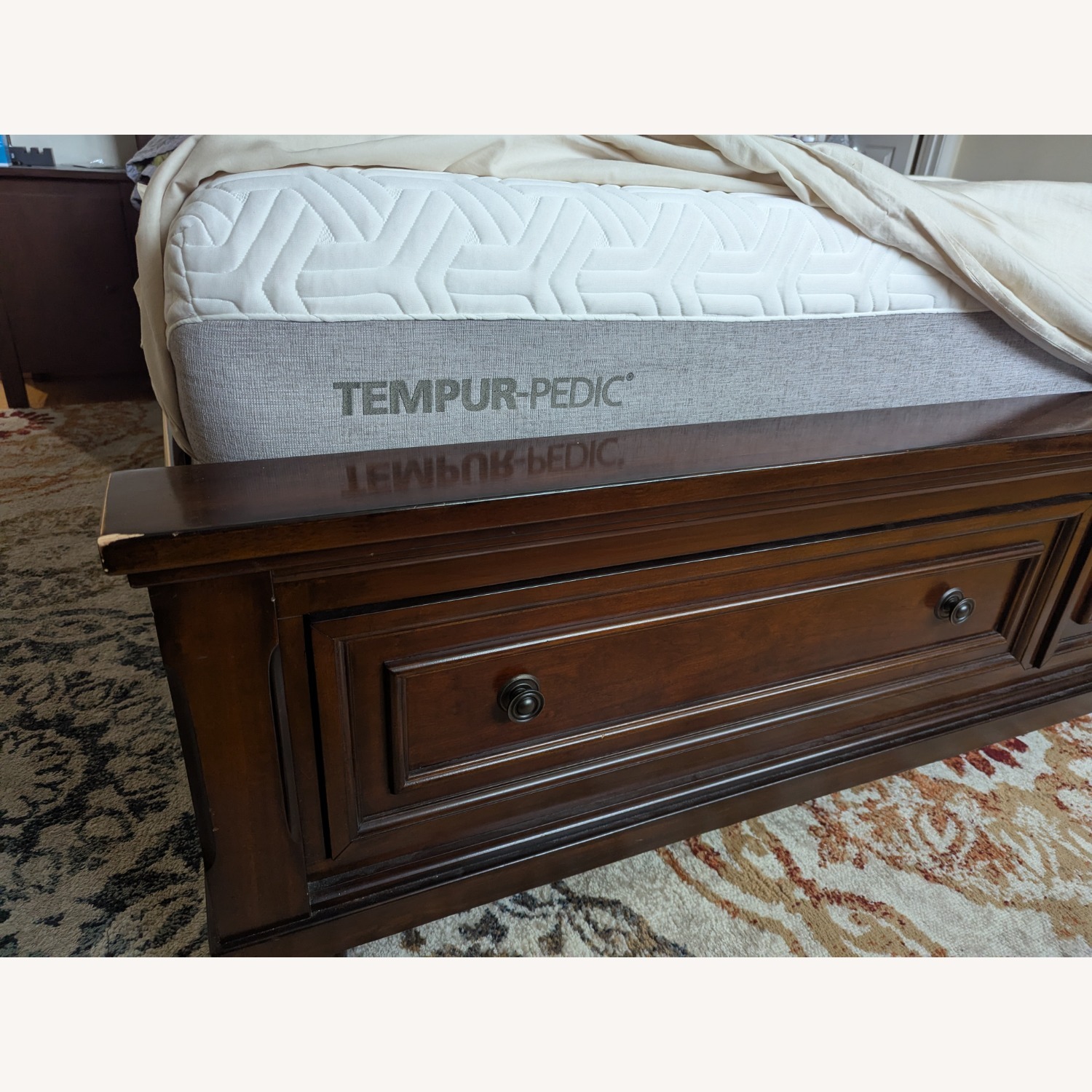 King Sleigh Bed W Storage  - image-3