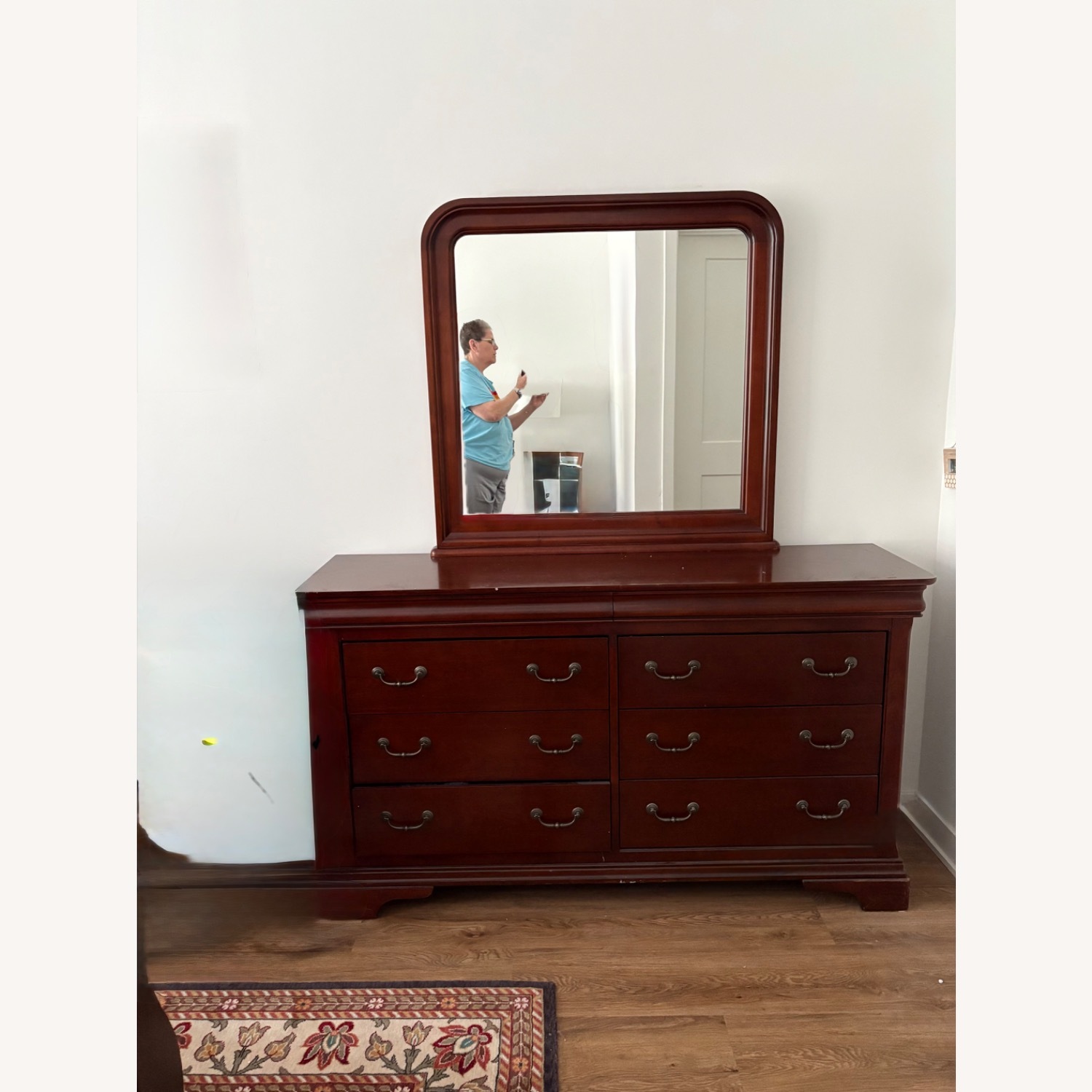 Raymour & Flanigan Dresser with Mirror - image-1