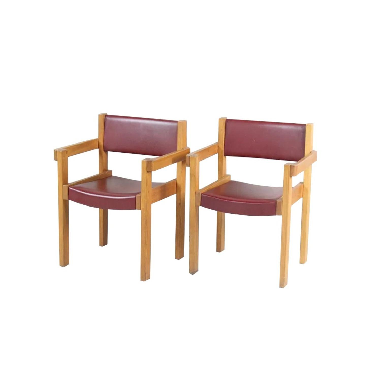 Pair of Mid-Century Modern Oak & Vinyl Armchairs - image-6